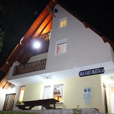 Vikendica Anja * Cosici