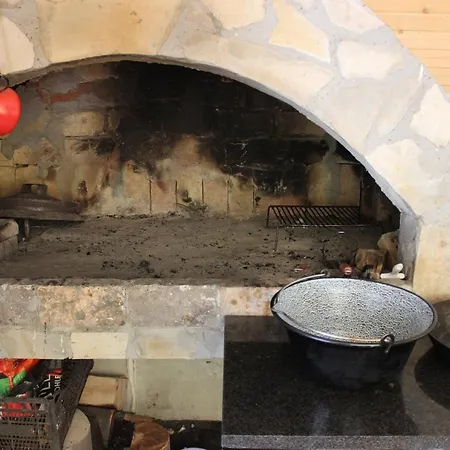 Vikendica Anja * Cosici